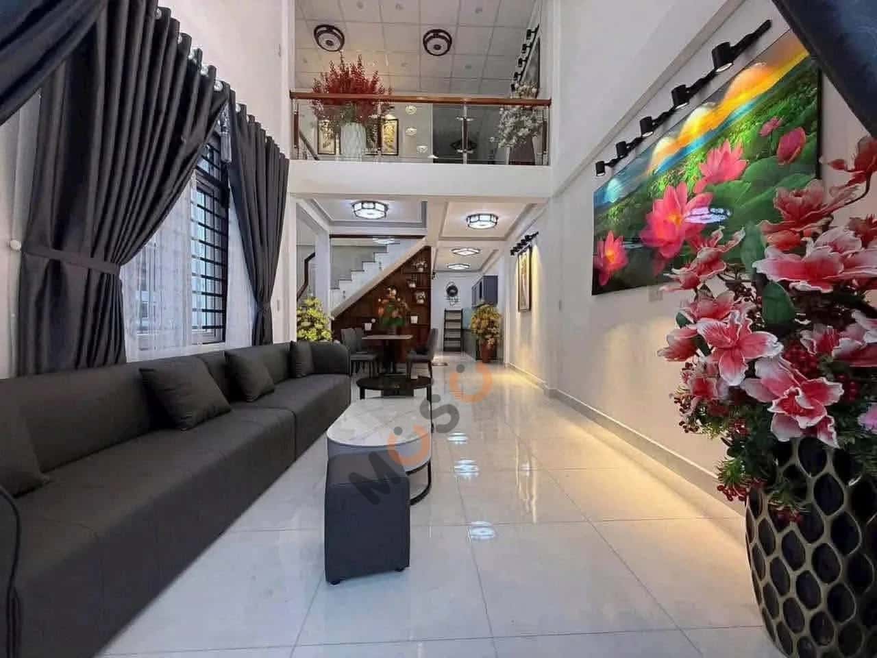 Bán nhà hẻm Phan Chu Trinh Quận Thuận Hóa, TP. Huế – 2 phòng ngủ, giá 3 tỷ — Hình 2