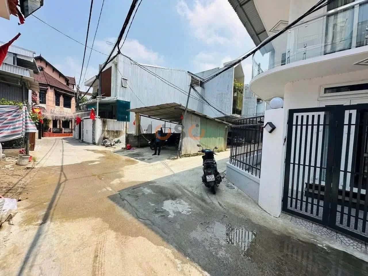 Bán nhà hẻm Phan Chu Trinh Quận Thuận Hóa, TP. Huế – 2 phòng ngủ, giá 3 tỷ — Hình 3