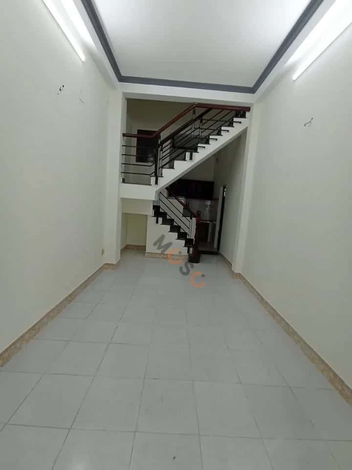 Bán nhà hẻm Đông Bắc  Quận 12, TP.HCM – 2 phòng ngủ, giá 4 tỷ — Hình 2