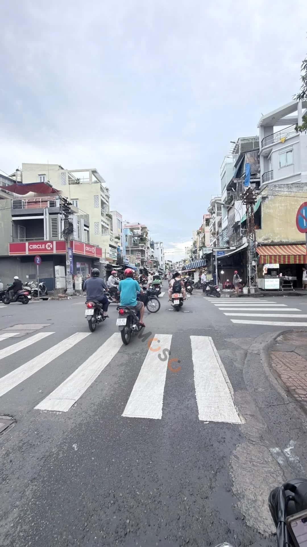 Bán nhà mặt tiền Nguyễn Duy Dương Quận 10, TP.HCM – 4 phòng ngủ, giá 14.6 tỷ — Hình 2 Bán nhà mặt tiền Nguyễn Duy Dương Quận 10, TP.HCM – 4 phòng ngủ, giá 14.6 tỷ — Hình 2