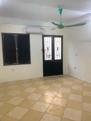 Cho thuê BĐS khác Đường Lĩnh Nam Hoàng Mai, Hà Nội – 3 phòng ngủ, giá 9 triệu — Hình 3