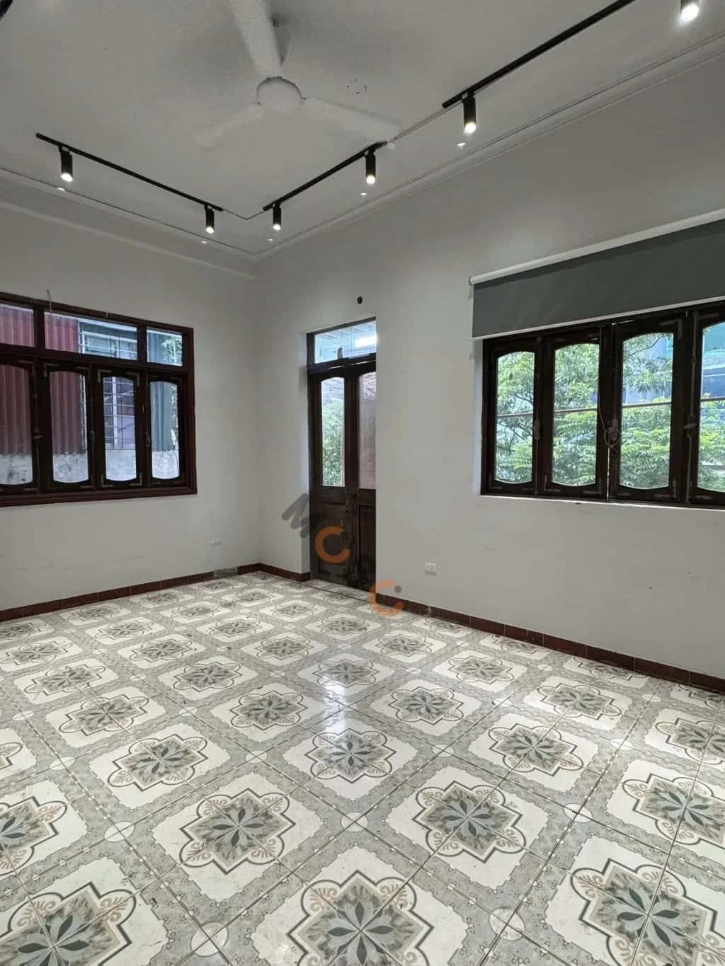 Cho thuê nhà hẻm Phố Tây Sơn Quận Đống Đa, Hà Nội – 4 phòng ngủ, giá 25 triệu — Hình 2