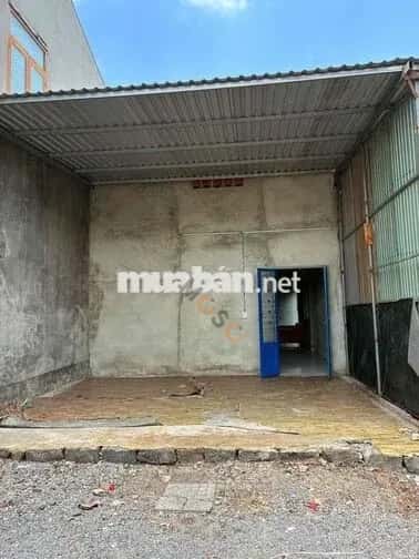 Cho thuê nhà hẻm Long Khánh, Dong Nai City – giá 2.5 triệu