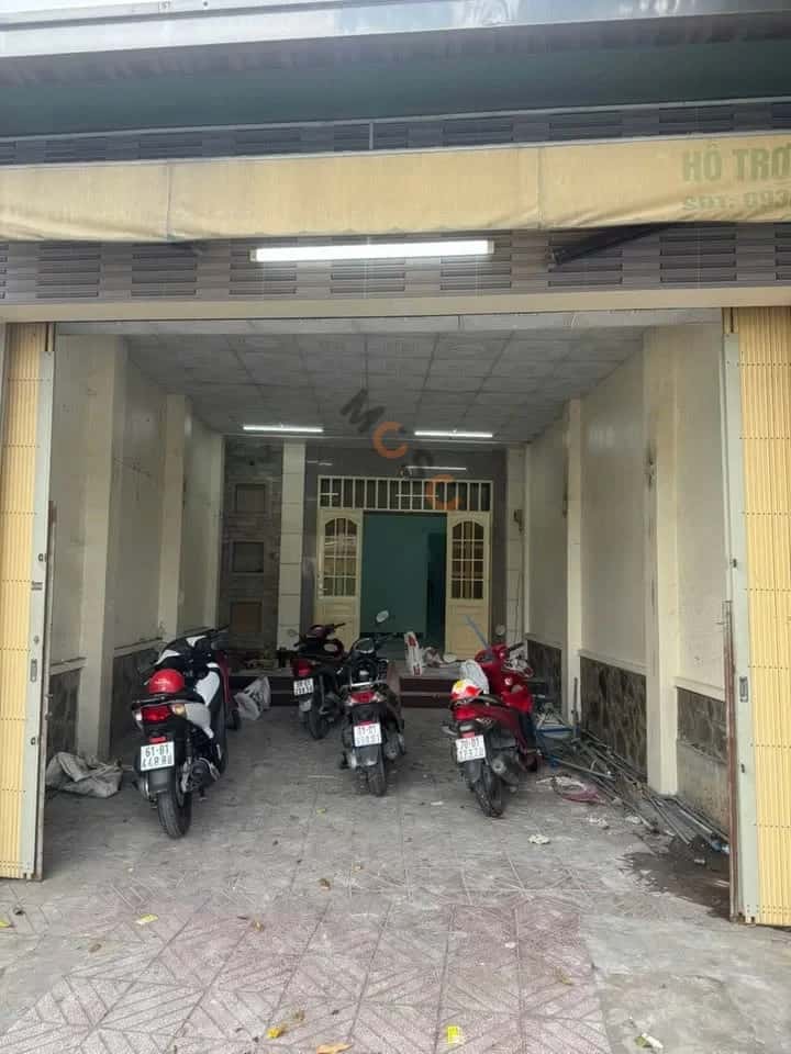 Bán nhà hẻm Thủ Khoa Huân Thành phố Thuận An, Bình Dương – 5 phòng ngủ, giá 7.2 tỷ — Hình 2