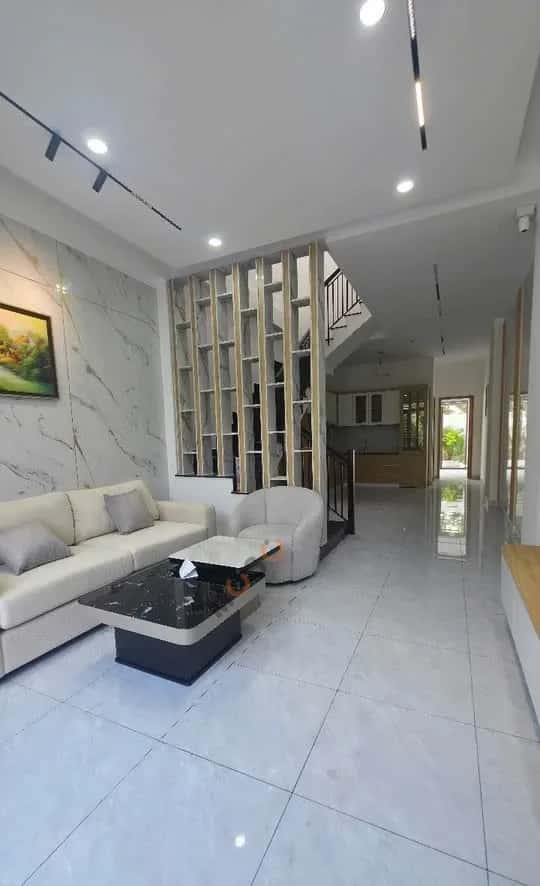 Bán nhà mặt tiền Bình Nhâm 08 Thành phố Thuận An, Bình Dương – 3 phòng ngủ, giá 3.9 tỷ — Hình 2