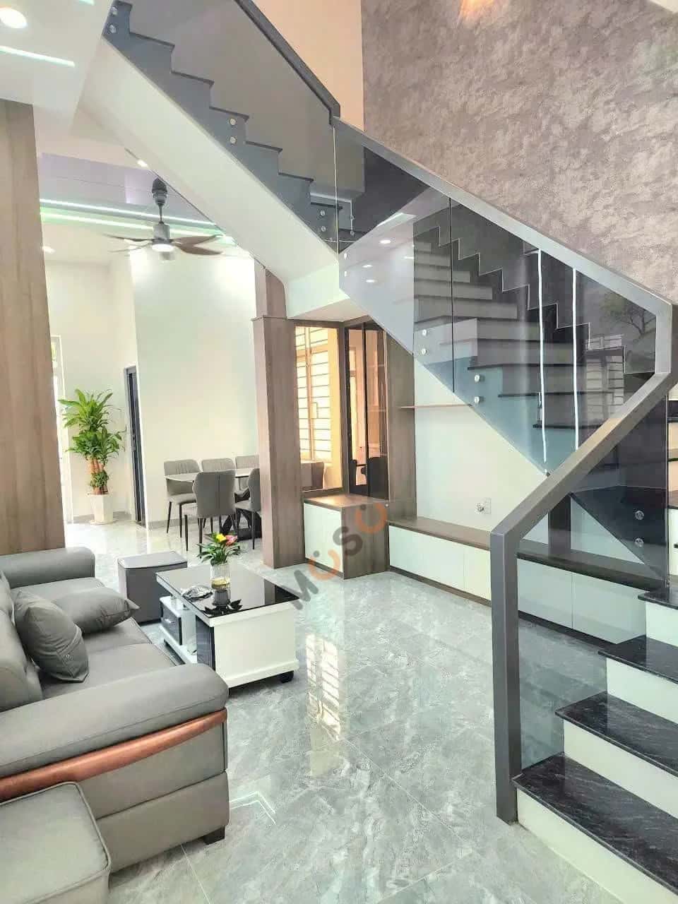 Bán nhà mặt tiền đường N1 Thành phố Dĩ An, Bình Dương – 4 phòng ngủ, giá 5.8 tỷ — Hình 3