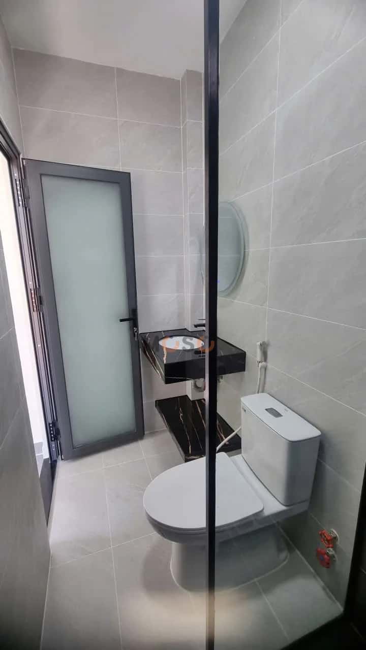 Bán nhà hẻm Khánh Hội Quận 4, TP.HCM – 4 phòng ngủ, giá 8.9 tỷ — Hình 3