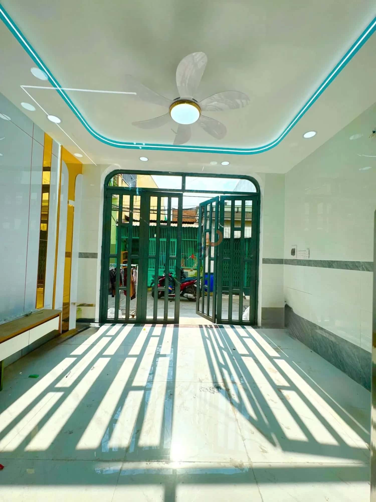 Bán nhà hẻm Chiến Lược Quận Bình Tân, TP.HCM – 2 phòng ngủ, giá 3.1 tỷ — Hình 2