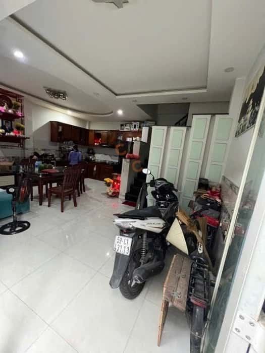 Bán nhà mặt tiền đường số 2 Thành phố Thủ Đức, TP.HCM – 2 phòng ngủ, giá 3.9 tỷ — Hình 3
