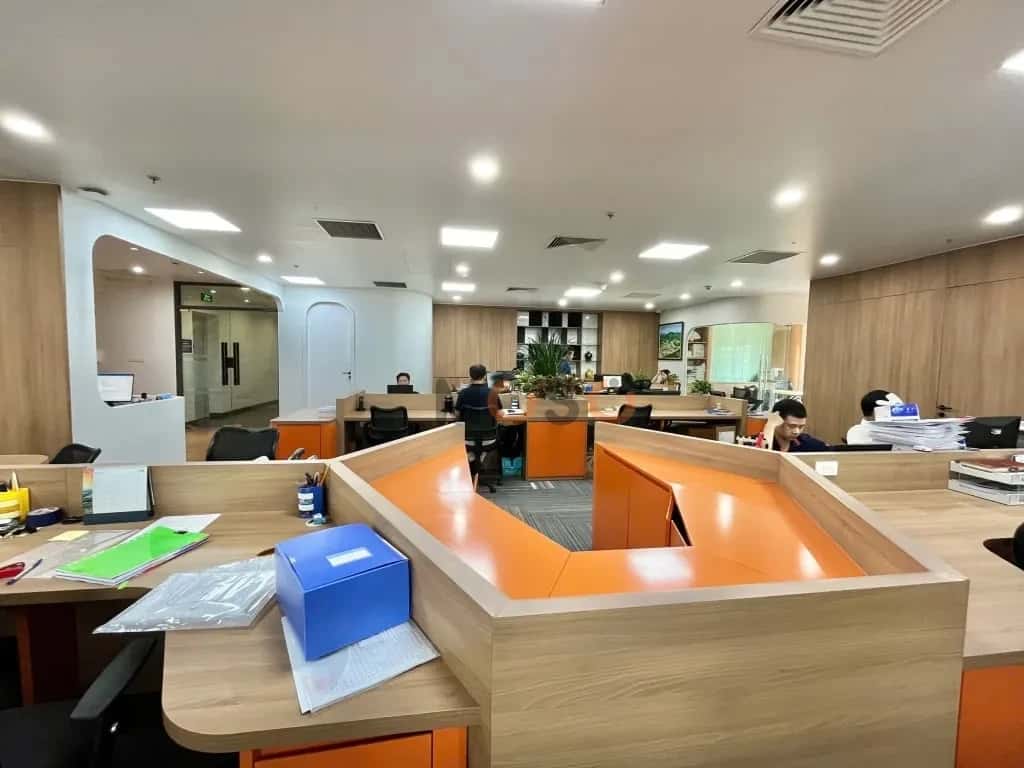 Cho thuê văn phòng Phố Dịch Vọng Hậu Cầu Giấy, Hà Nội – giá 80 triệu — Hình 2