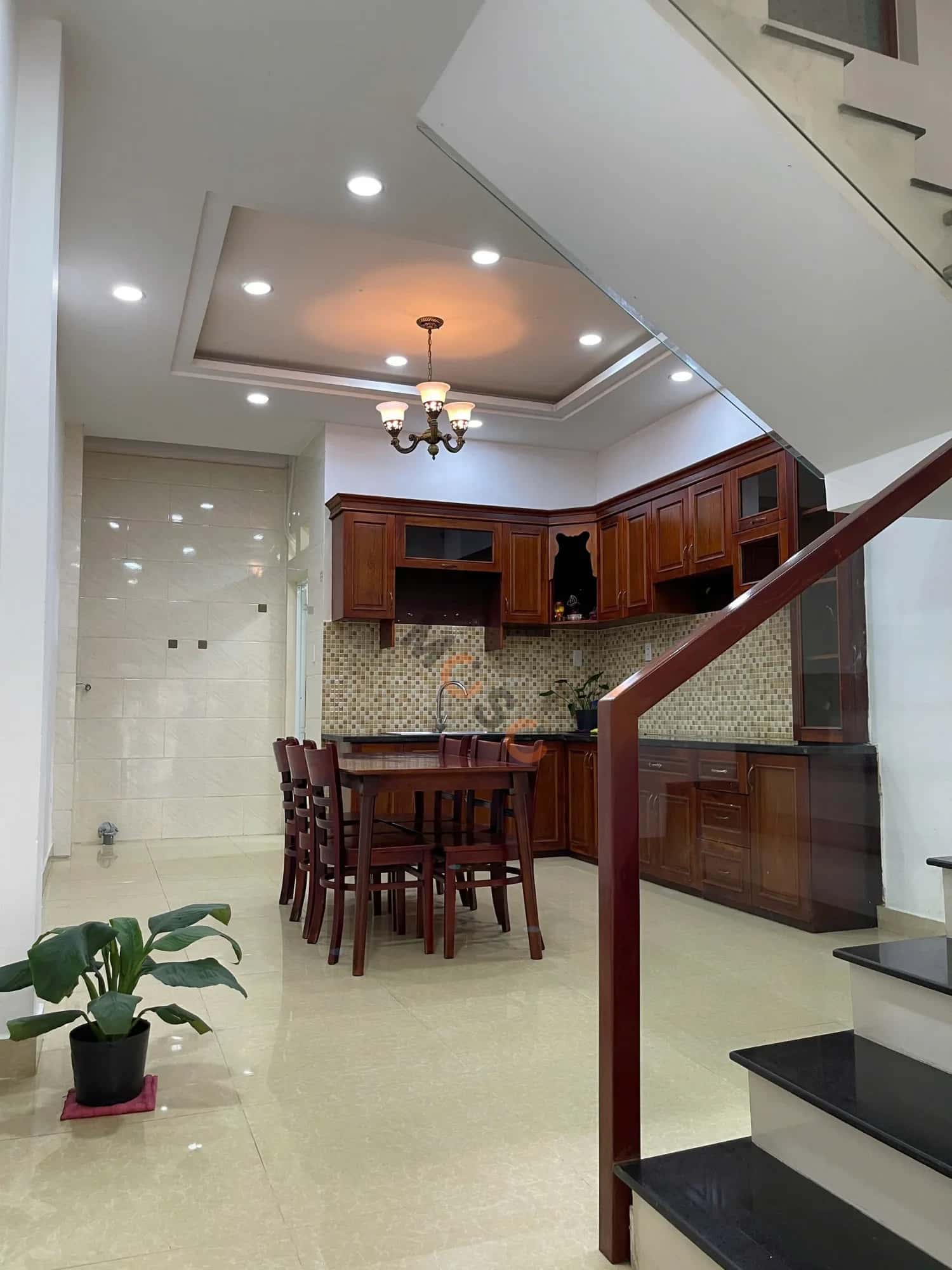 Cho thuê nhà hẻm 6 Thành phố Thủ Đức, TP.HCM – 5 phòng ngủ, giá 17 triệu — Hình 3