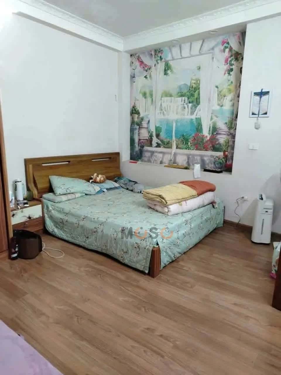 Cho thuê nhà hẻm Ngõ Chợ Khâm Thiên Văn Miếu - Quốc Tử Giám, Hà Nội – 4 phòng ngủ, giá 15 triệu — Hình 2