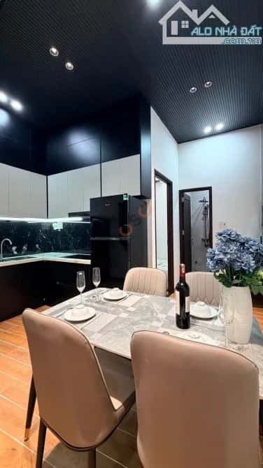 Bán nhà mặt tiền Dũng Sĩ Thanh Khê Quận Thanh Khê, TP. Đà Nẵng – 3 phòng ngủ, giá 4.5 tỷ — Hình 2