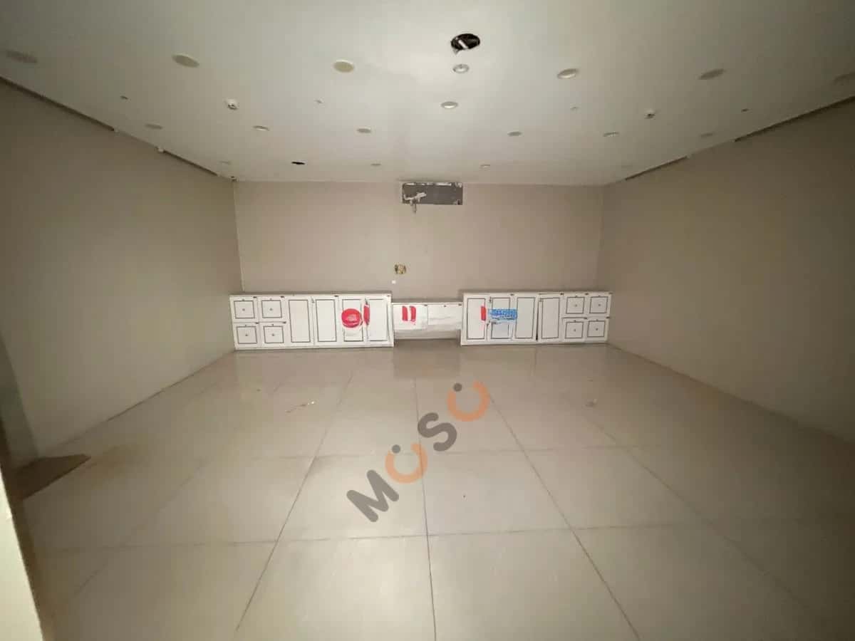 Cho thuê văn phòng Đường Nguyễn Thị Minh Khai Quận 1, TP.HCM – giá 170 triệu — Hình 3