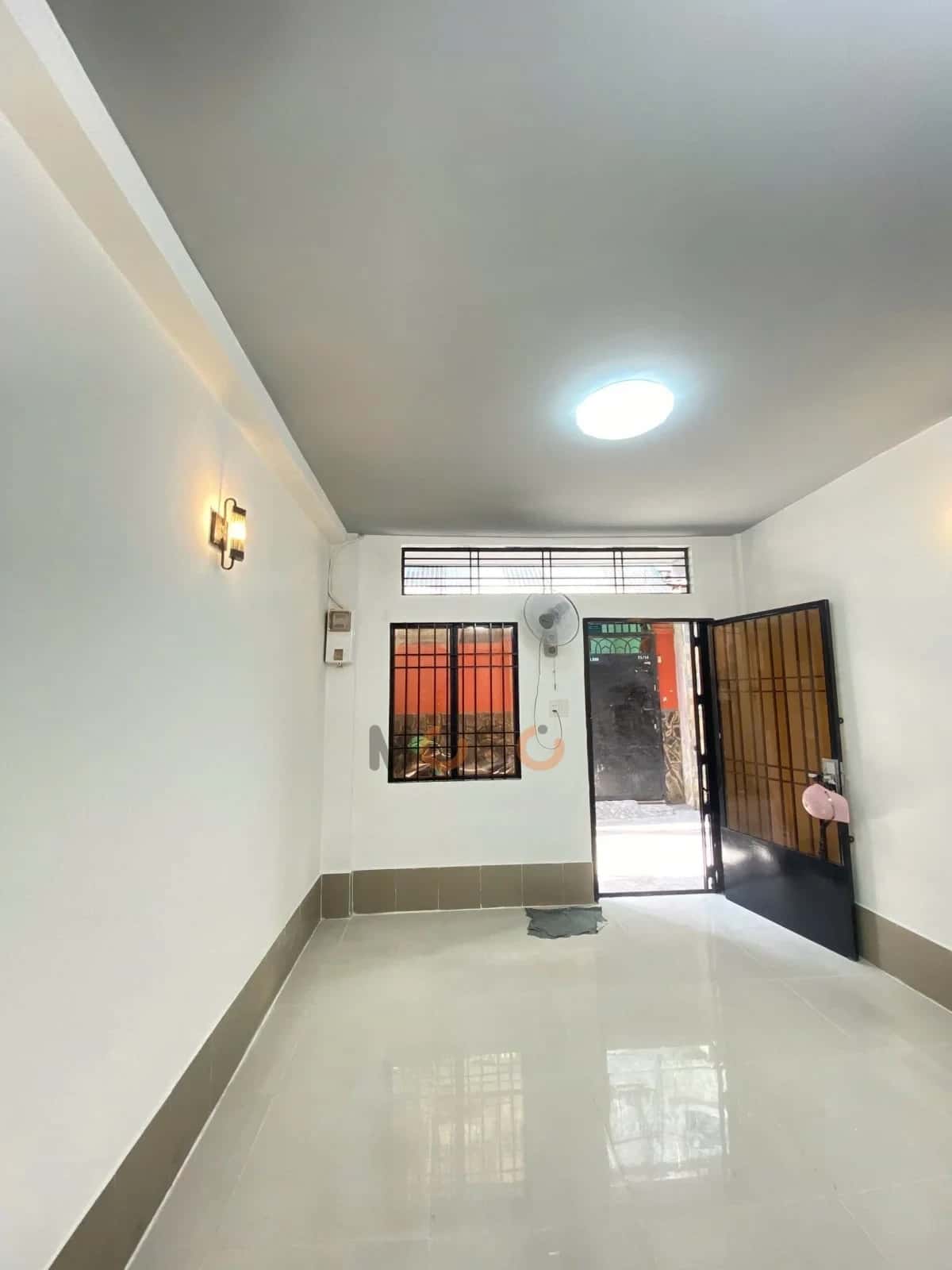 Bán nhà mặt tiền Trần Phú Quận 5, TP.HCM – 2 phòng ngủ, giá 4.8 tỷ — Hình 2