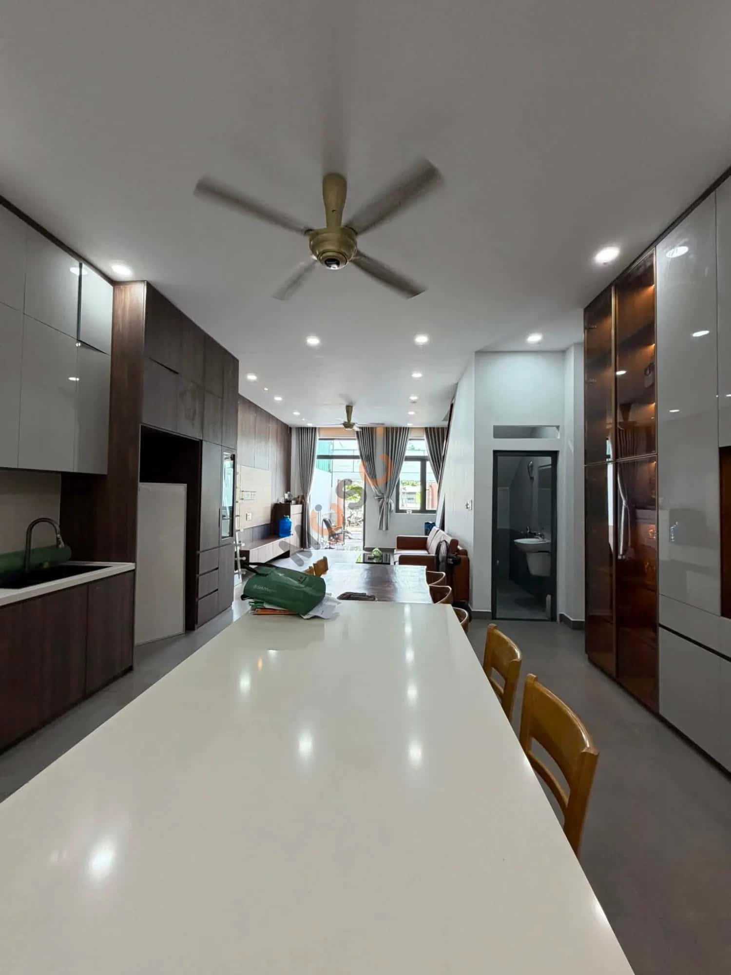 Bán nhà mặt tiền Thạnh Lộc 15 Quận 12, TP.HCM – 5 phòng ngủ, giá 9 tỷ — Hình 2