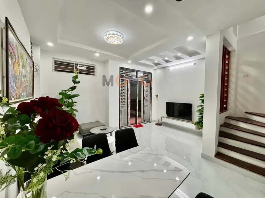 Cho thuê BĐS khác Hoàng Quốc Việt Quận Cầu Giấy, Hà Nội – 3 phòng ngủ, giá 15 triệu — Hình 2