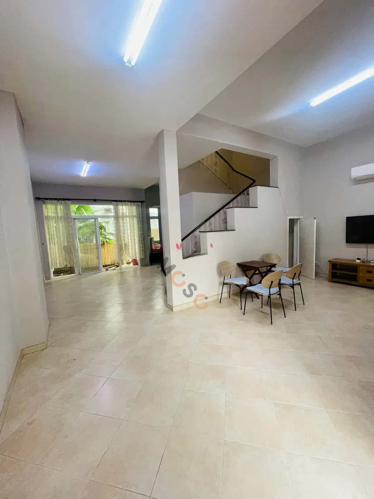 Cho thuê nhà hẻm Hưng Thái Quận 7, Ho Chi Minh – 4 phòng ngủ, giá 33 triệu — Hình 3