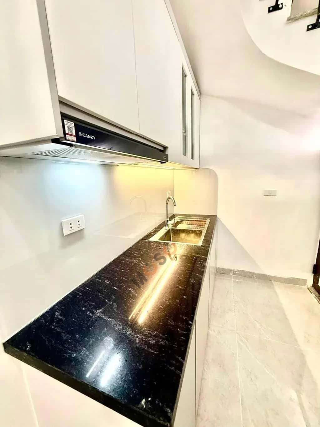 Cho thuê nhà hẻm Phố Lê Lợi Hà Đông, Hà Nội – 3 phòng ngủ, giá 11 triệu — Hình 2