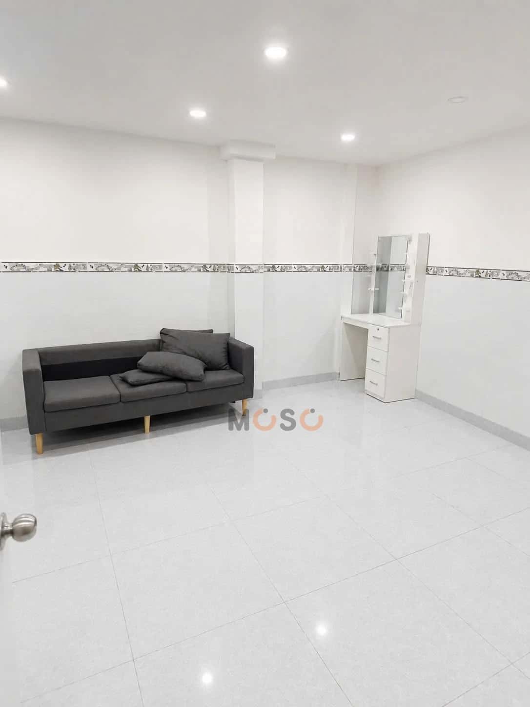 Bán nhà hẻm Cách Mạng Tháng Tám  Quận Tân Bình, TP.HCM – 3 phòng ngủ, giá 3 tỷ — Hình 2