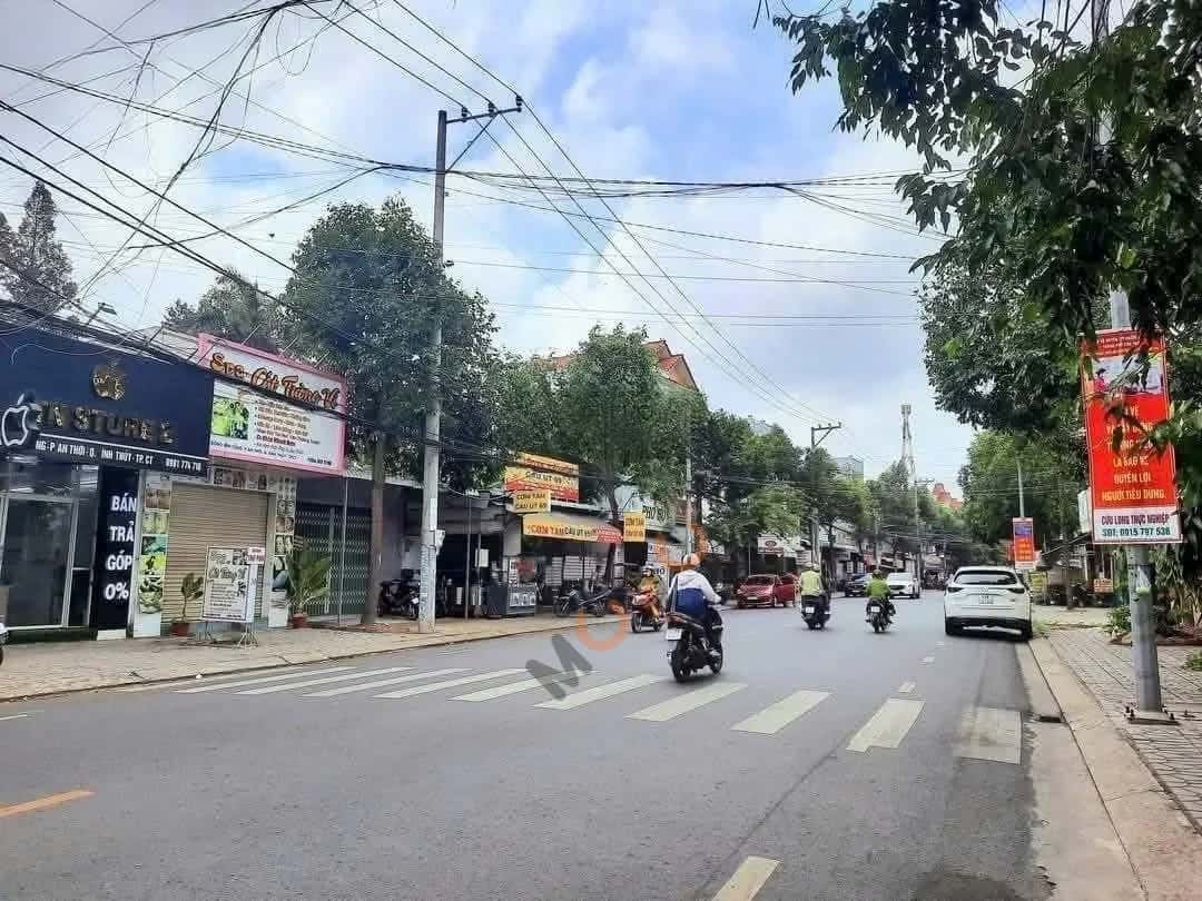 Bán nhà mặt tiền đường Đồng Văn Cống  Quận Bình Thuỷ, TP. Cần Thơ – 3 phòng ngủ, giá 7.2 tỷ — Hình 3