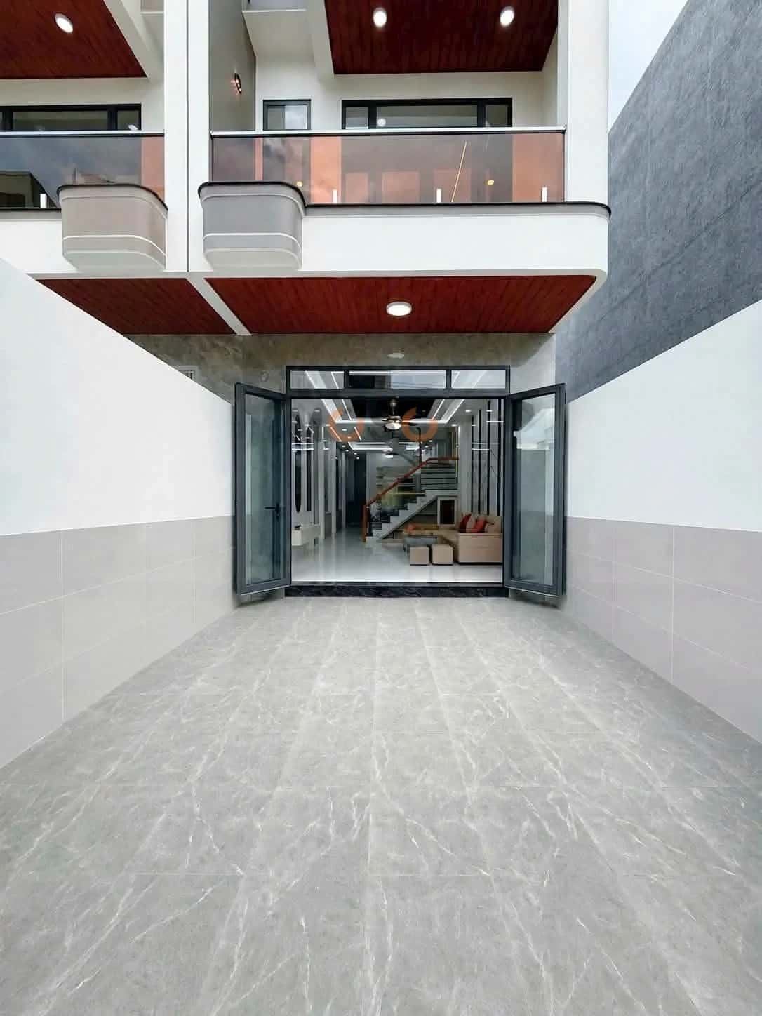 Bán nhà hẻm Đông Minh Thành phố Dĩ An, Bình Dương – 4 phòng ngủ, giá 6.8 tỷ — Hình 2