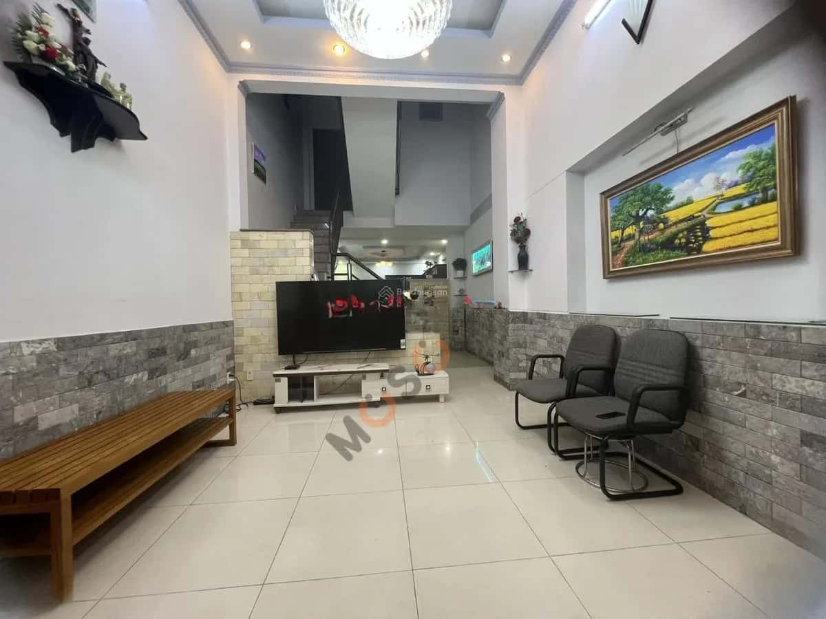 Cho thuê nhà hẻm Lê Niệm Tân Phú, TP.HCM – 4 phòng ngủ, giá 20 triệu — Hình 2