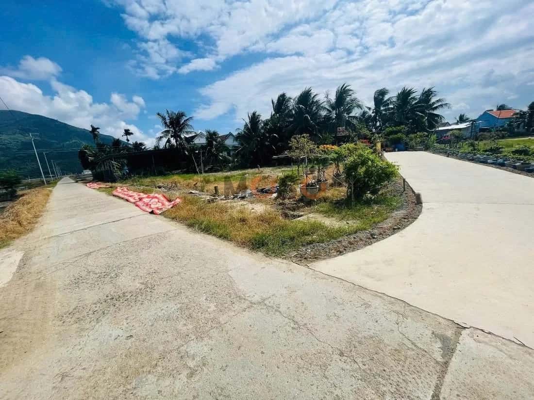 Bán đất đường Hòn Hèo . Tổ dân phố Mỹ Lệ Thị xã Ninh Hòa, Khánh Hòa – giá 499 triệu — Hình 2