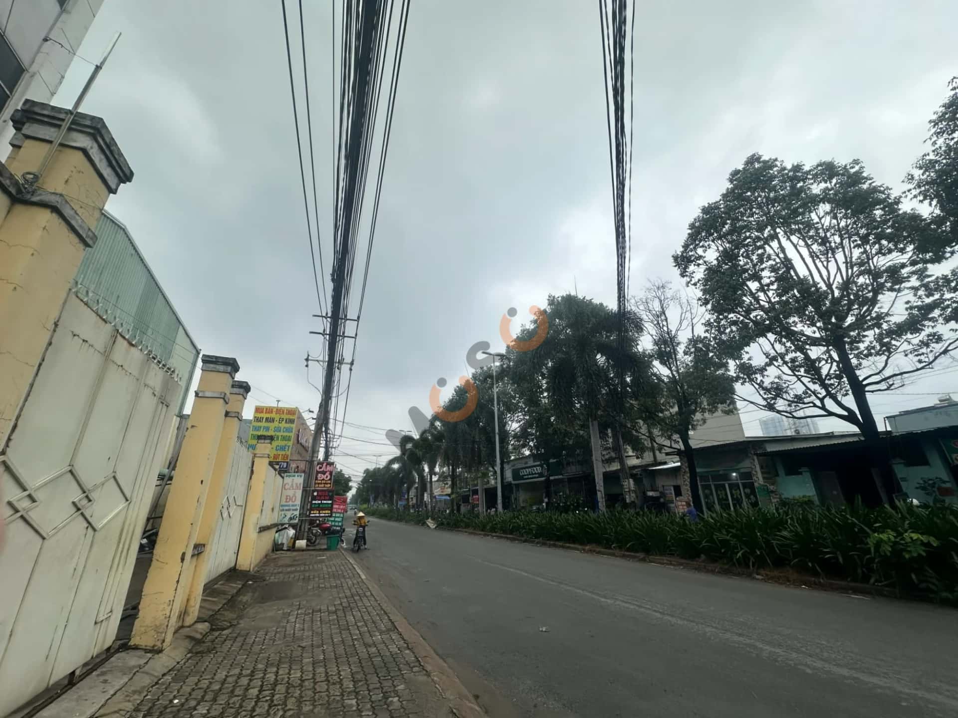 Bán nhà mặt tiền Vĩnh Phú 41 Thành phố Thuận An, Bình Dương – 4 phòng ngủ, giá 25 tỷ — Hình 3 Bán nhà mặt tiền Vĩnh Phú 41 Thành phố Thuận An, Bình Dương – 4 phòng ngủ, giá 25 tỷ — Hình 3