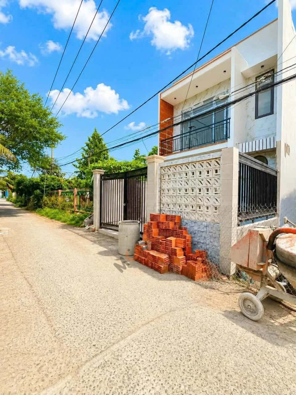 Bán nhà mặt tiền khu vực Bình Trung  Quận Bình Thuỷ, TP. Cần Thơ – 3 phòng ngủ, giá 2.4 tỷ — Hình 2