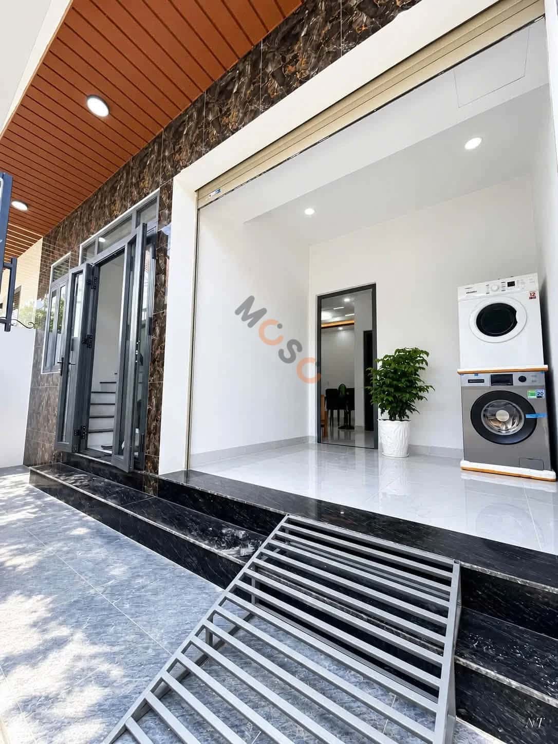 Bán nhà hẻm Thôn Đông 3 Huyện Diên Khánh, Khánh Hòa – 3 phòng ngủ, giá 1.8 tỷ — Hình 2