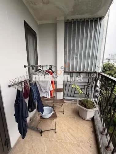 Cho thuê căn hộ chung cư Phố Trúc Bạch Ba Đình, Hà Nội – giá 7 triệu — Hình 2 Cho thuê căn hộ chung cư Phố Trúc Bạch Ba Đình, Hà Nội – giá 7 triệu — Hình 2