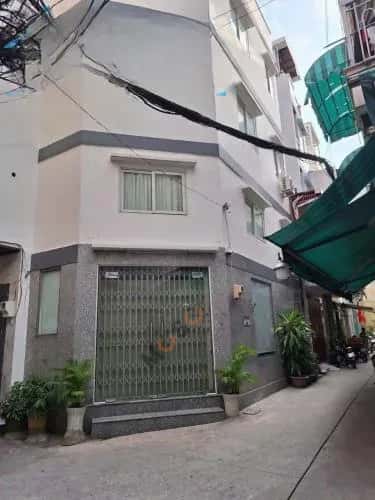 Cho thuê nhà hẻm Đường Cao Đạt Quận 5, TP.HCM – 3 phòng ngủ, giá 17 triệu — Hình 2