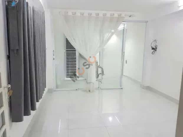 Cho thuê nhà hẻm Đường Cao Đạt Quận 5, TP.HCM – 3 phòng ngủ, giá 17 triệu — Hình 3