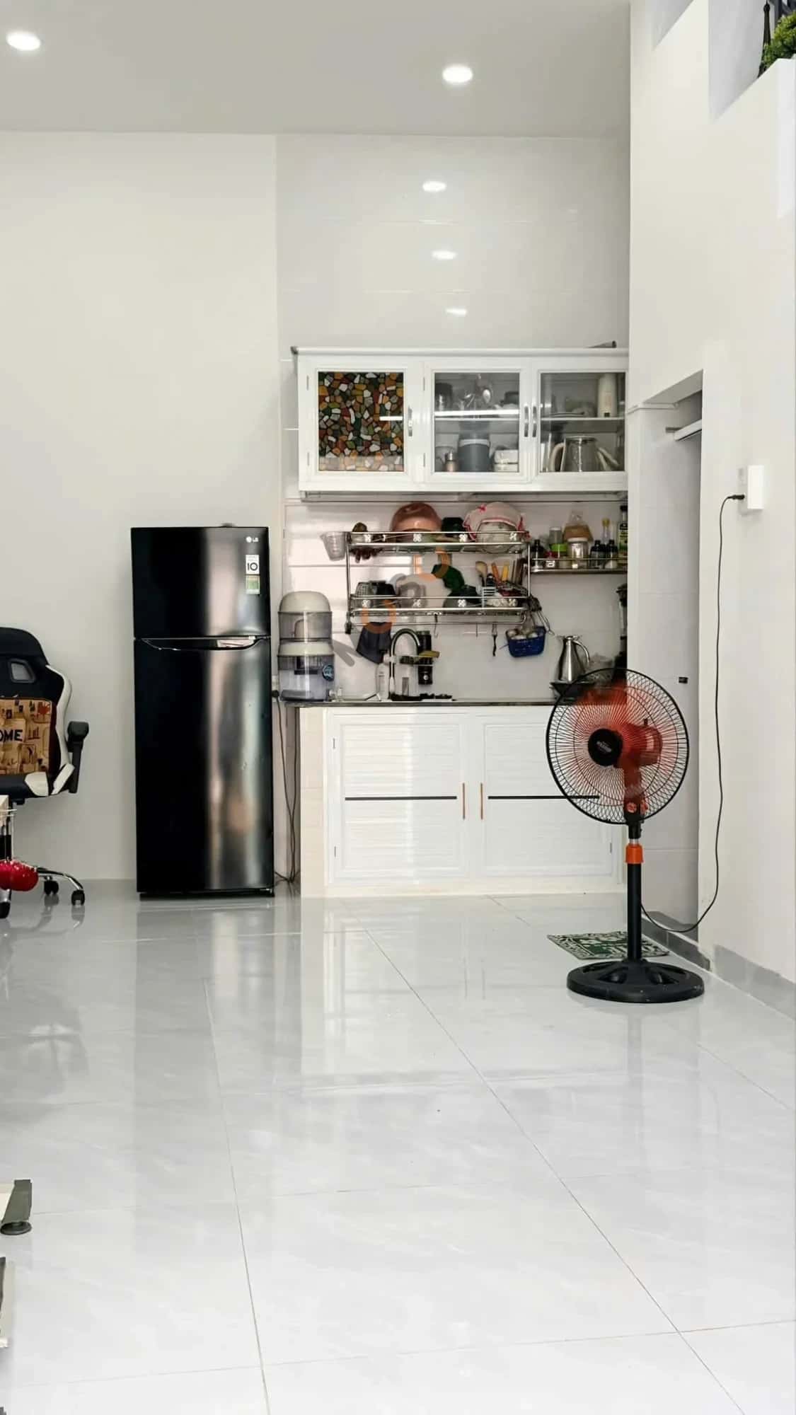 Bán nhà hẻm đường B7 Thành phố Nha Trang, Khánh Hòa – 2 phòng ngủ, giá 2.2 tỷ — Hình 3