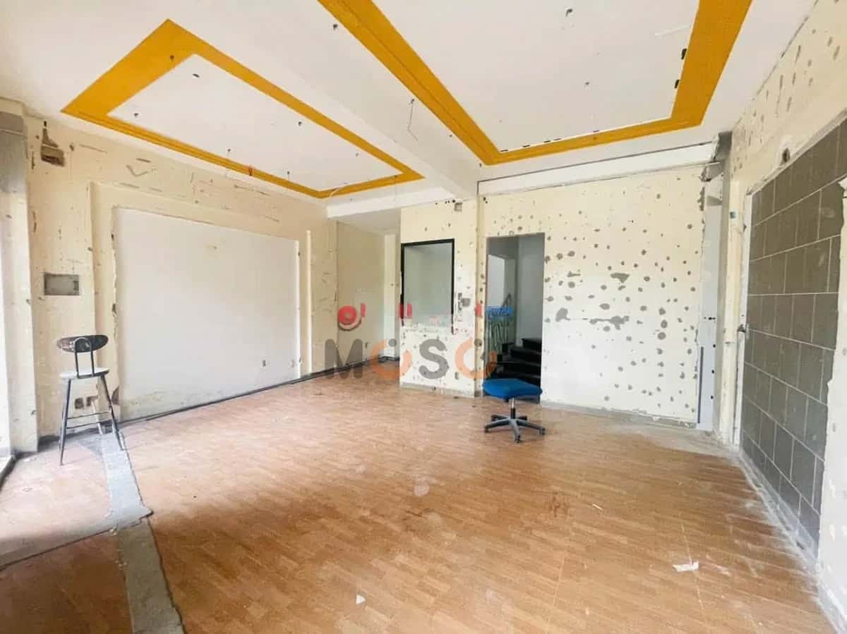 Cho thuê nhà mặt tiền Đường Trường Sa Phú Nhuận, TP.HCM – 5 phòng ngủ, giá 45 triệu — Hình 3