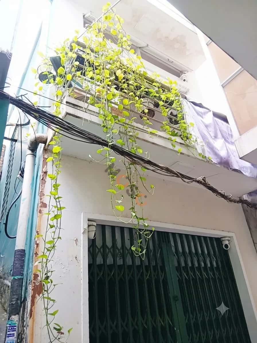 Bán nhà hẻm Cách Mạng Tháng Tám Quận 3, TP.HCM – 1 phòng ngủ, giá 4 tỷ
