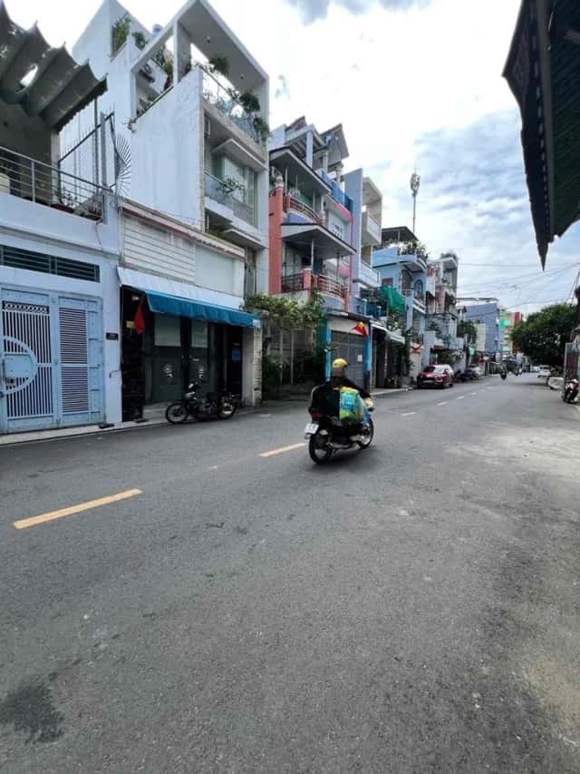 Bán nhà mặt tiền Đường Nguyễn Văn Yến Quận Tân Phú, TP.HCM – 3 phòng ngủ, giá 8 tỷ Bán nhà mặt tiền Đường Nguyễn Văn Yến Quận Tân Phú, TP.HCM – 3 phòng ngủ, giá 8 tỷ