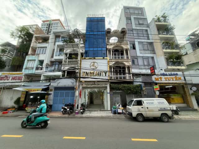 Bán nhà mặt tiền Nguyễn Văn Thương  Quận Bình Thạnh, TP.HCM – 7 phòng ngủ, giá 33.9 tỷ