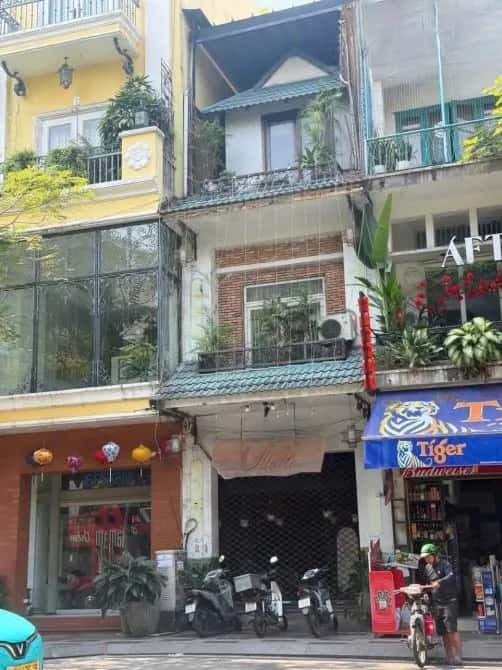 Bán nhà mặt tiền Đường Trương Định Quận 1, TP.HCM – 6 phòng ngủ, giá 75 tỷ