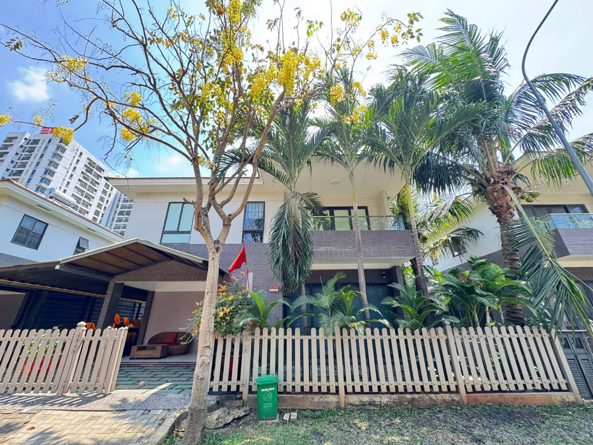 Cho thuê nhà hẻm Valora Kikyo Đường Số 13, Khu phố 14 Quận 9, TP.HCM – 4 phòng ngủ, giá 25 triệu