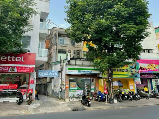 Bán nhà mặt tiền Lê Văn Sỹ Quận 3, TP.HCM – 4 phòng ngủ, giá 25 tỷ Bán nhà mặt tiền Lê Văn Sỹ Quận 3, TP.HCM – 4 phòng ngủ, giá 25 tỷ