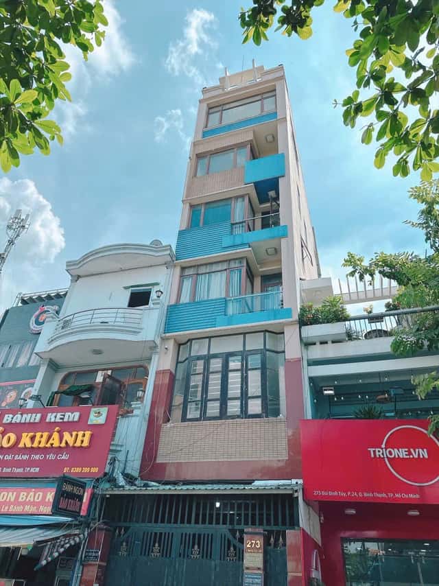 Bán nhà mặt tiền Bùi Đình Túy Quận Bình Thạnh, TP.HCM – 10 phòng ngủ, giá 19.9 tỷ
