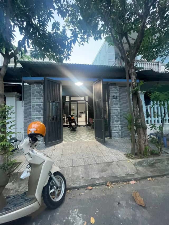Bán nhà mặt tiền Hàm Trung 3 Quận Liên Chiểu, TP. Đà Nẵng – 2 phòng ngủ, giá 4 tỷ