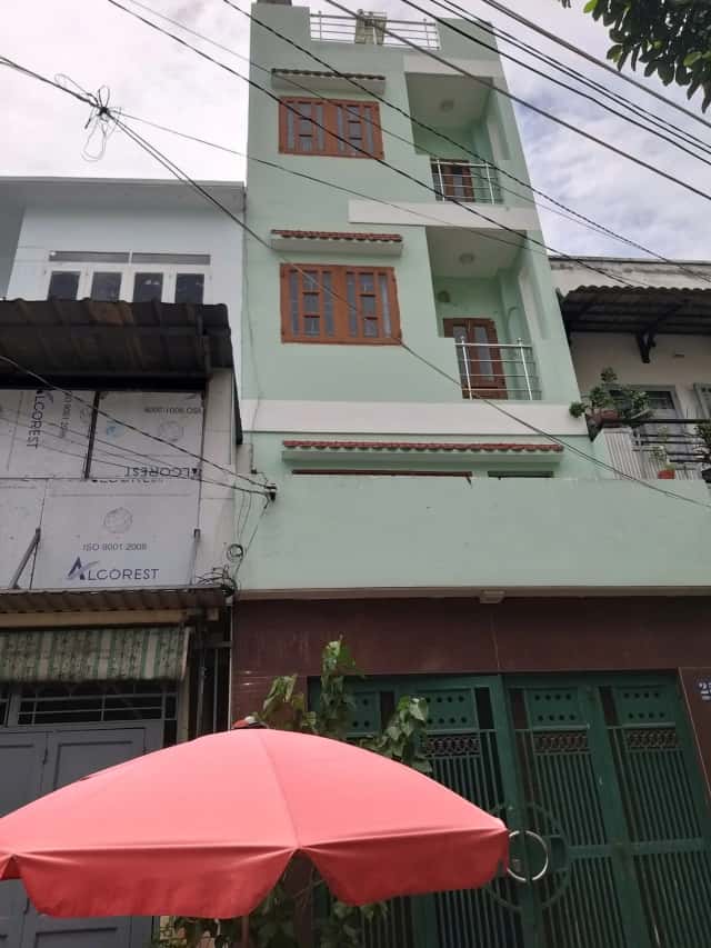 Bán nhà hẻm Bến Xóm Củi Quận 8, TP.HCM – 10 phòng ngủ, giá 10.5 tỷ Bán nhà hẻm Bến Xóm Củi Quận 8, TP.HCM – 10 phòng ngủ, giá 10.5 tỷ