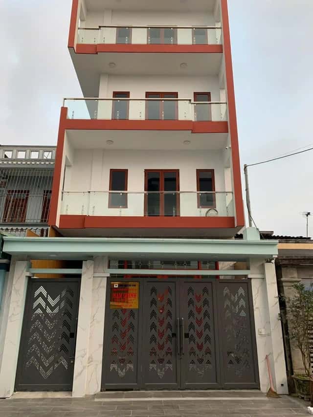 Bán nhà mặt tiền Phạm Huy Quang Thành phố Thái Bình, Thái Bình – 6 phòng ngủ, giá 13.5 tỷ