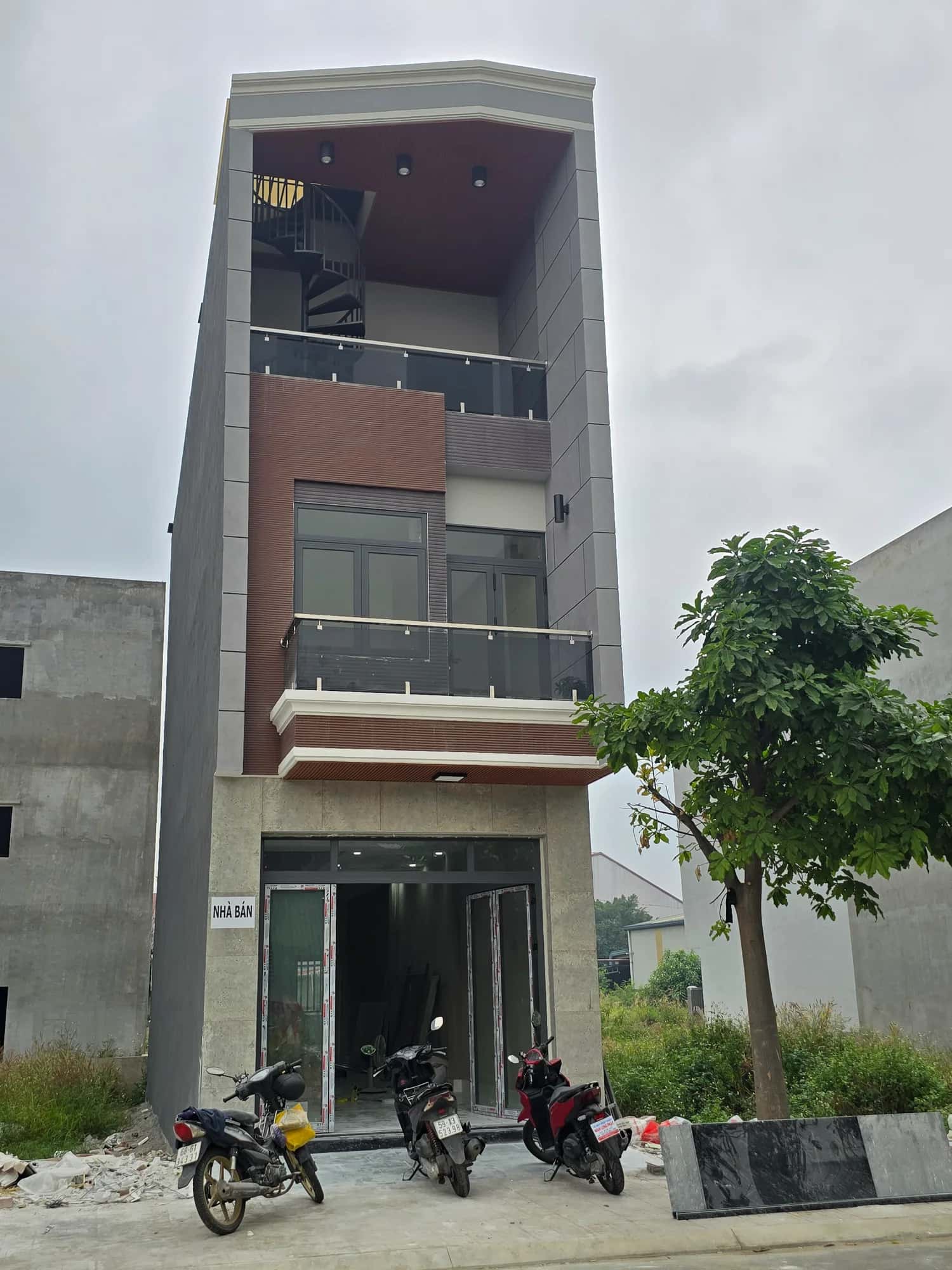 Bán nhà mặt tiền Ô 30, Lô LK-C, Khu dân cư Lê Phong An Phú 2 đường D1 Thành phố Thuận An, Bình Dương – 3 phòng ngủ, giá 4.5 tỷ