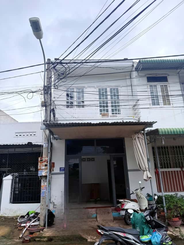 Bán nhà mặt tiền đường số 4, KDC đường Đệ  Thành phố Nha Trang, Khánh Hòa – 3 phòng ngủ, giá 4.5 tỷ