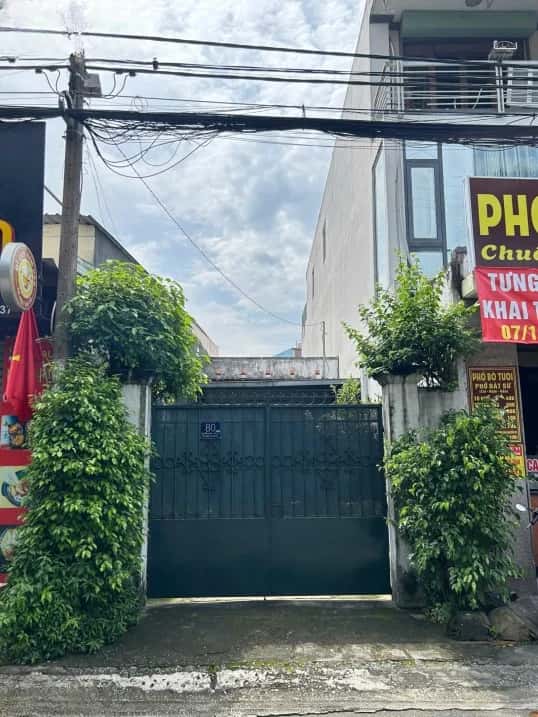 Bán nhà mặt tiền đường số 6 Thành phố Thủ Đức, TP.HCM – 2 phòng ngủ, giá 10.5 tỷ
