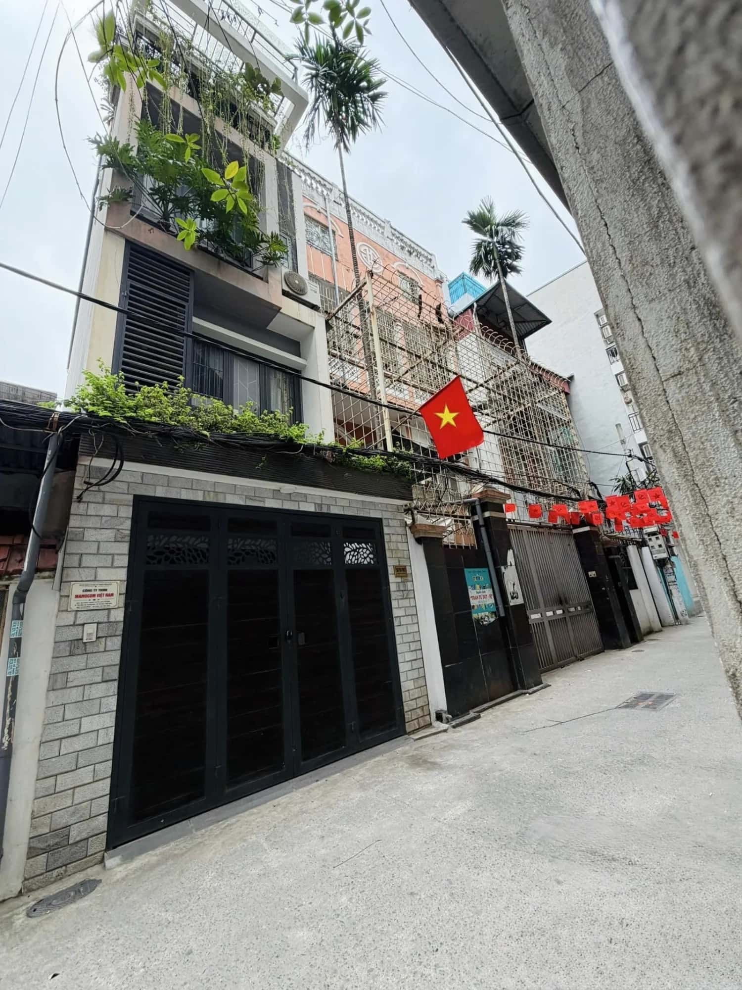 Bán nhà hẻm ngách 147/35 Quận Hoàng Mai, TP. Hà Nội – 4 phòng ngủ, giá 21.5 tỷ